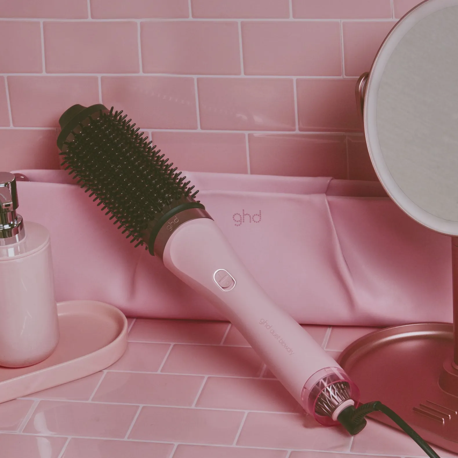 Brosse soufflante Duet Blowdry édition limitée Pink