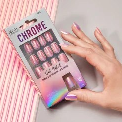 Faux ongle effet chrome orb