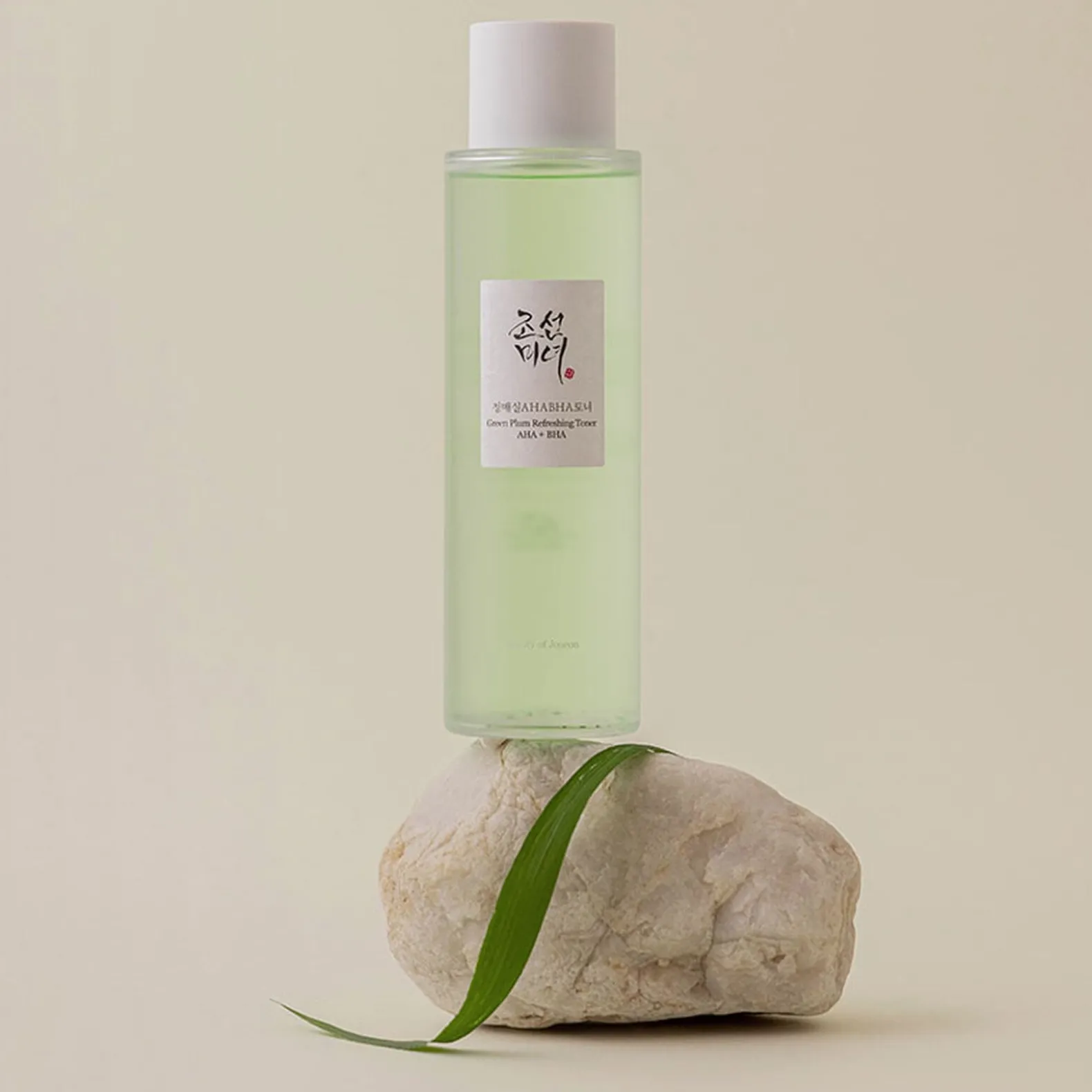 Lotion tonique rafraîchissante à la prune verte