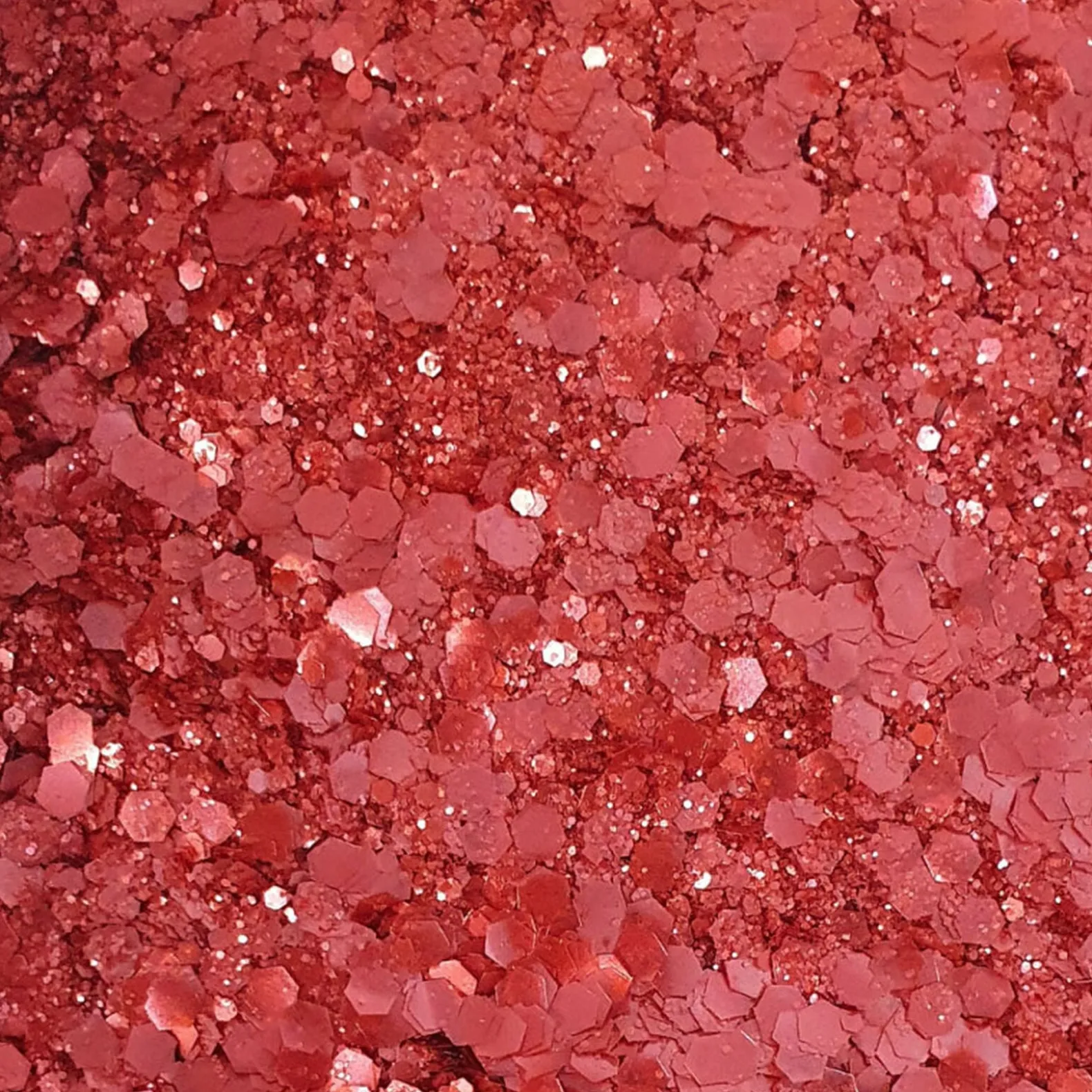 Paillettes gravé dans la brique